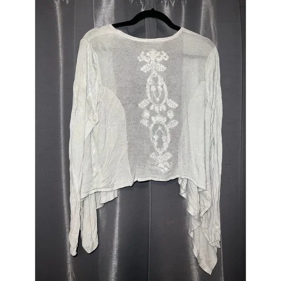 Torrid Top Size 1 - Picture 3 of 3